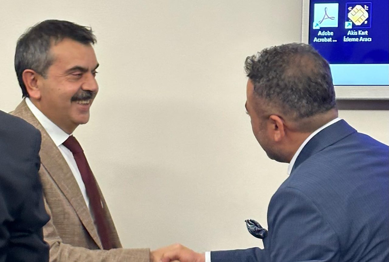 Özel Özel Eğitim Konfederasyonu olarak Milli Eğitim Bakanı Prof Dr Sn Yusuf TEKİN beyefendiye hayırlı olsun ziyaretinde... – görsel 3