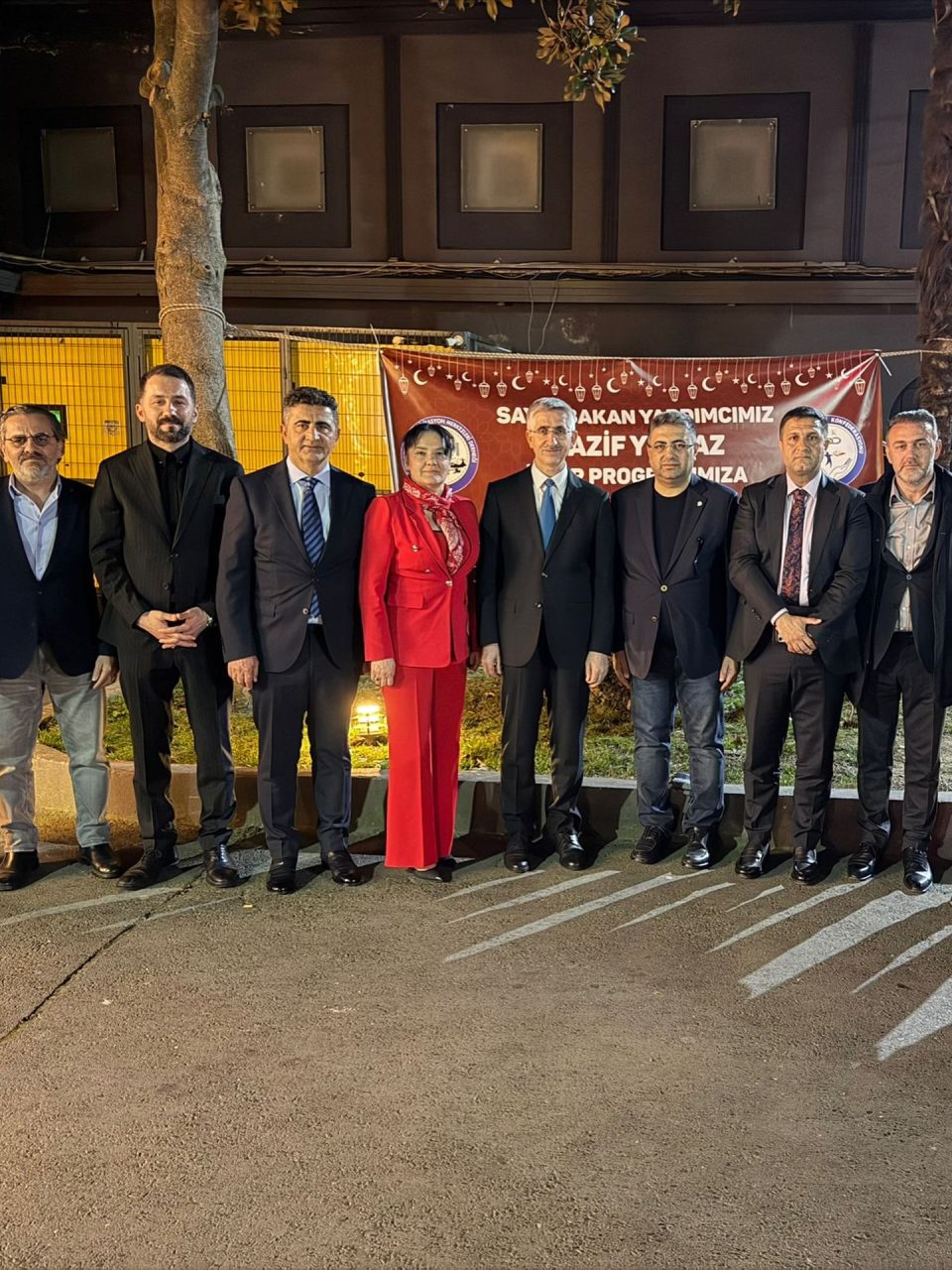 İSREM (İstanbul Rehabilitasyon Merkezleri Derneği) olarak Shine Portaxe’de gerçekleştirdiğimiz iftar programımıza; – görsel 4