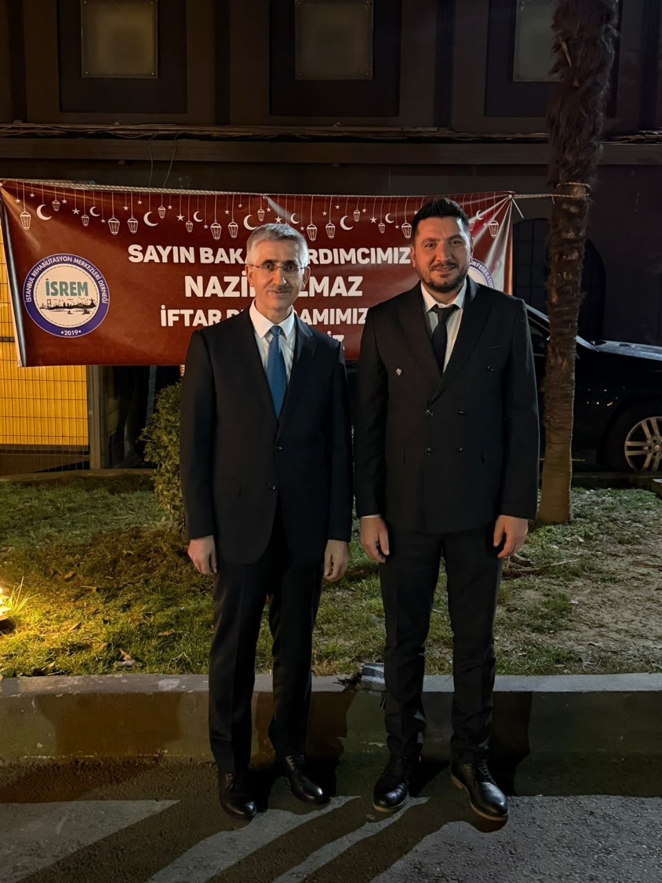 İSREM (İstanbul Rehabilitasyon Merkezleri Derneği) olarak Shine Portaxe’de gerçekleştirdiğimiz iftar programımıza; – görsel 1