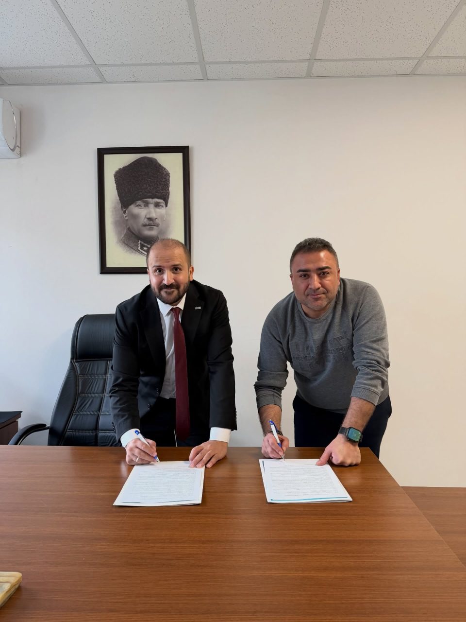 🎓 İSREM Üyelerine Özel Yüksek Lisans Fırsatı! 🎓 – görsel 1