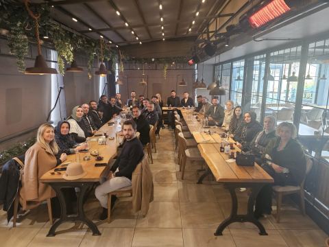 İSREM Yönetim Kurulu olarak Tuzla ve Pendik ilçelerimizdeki kıymetli üyelerimizle bir araya gelerek toplantılarımızı ger...